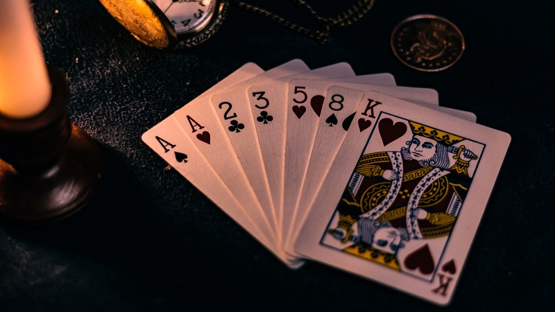 juegos de cartas de baccarat